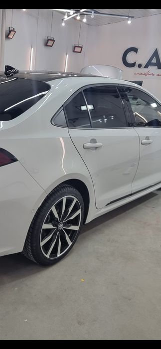 Koła Toyota Corolla zimowe  r18 Nokian