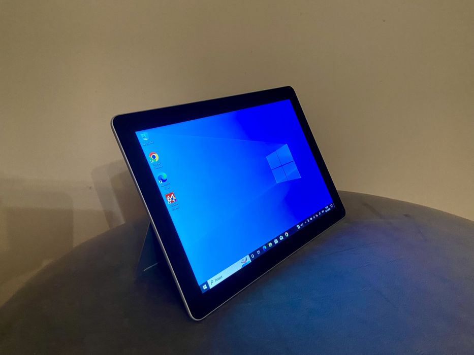 Планшет Windows microsoft surface go