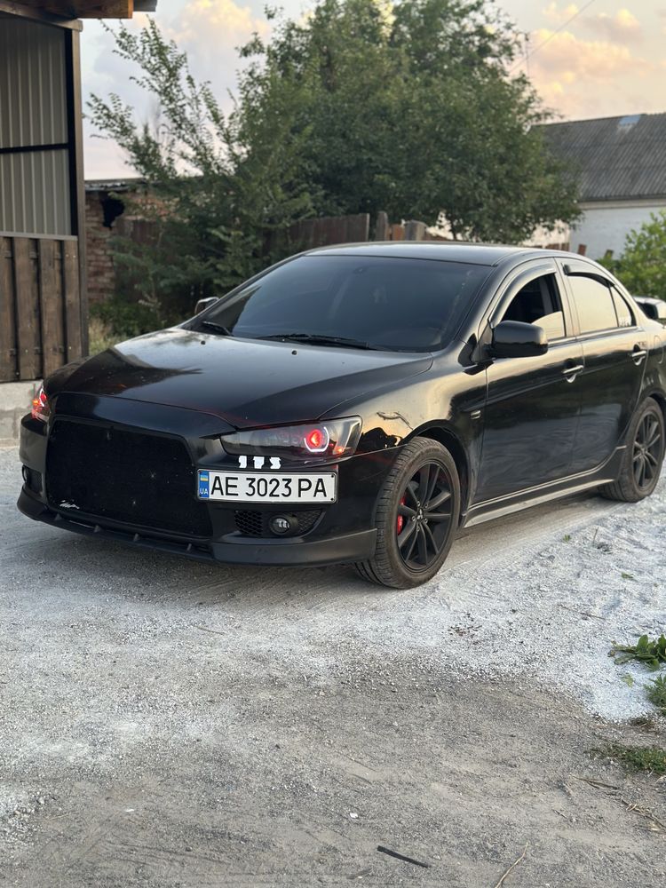 Mitsubishi Lancer 10