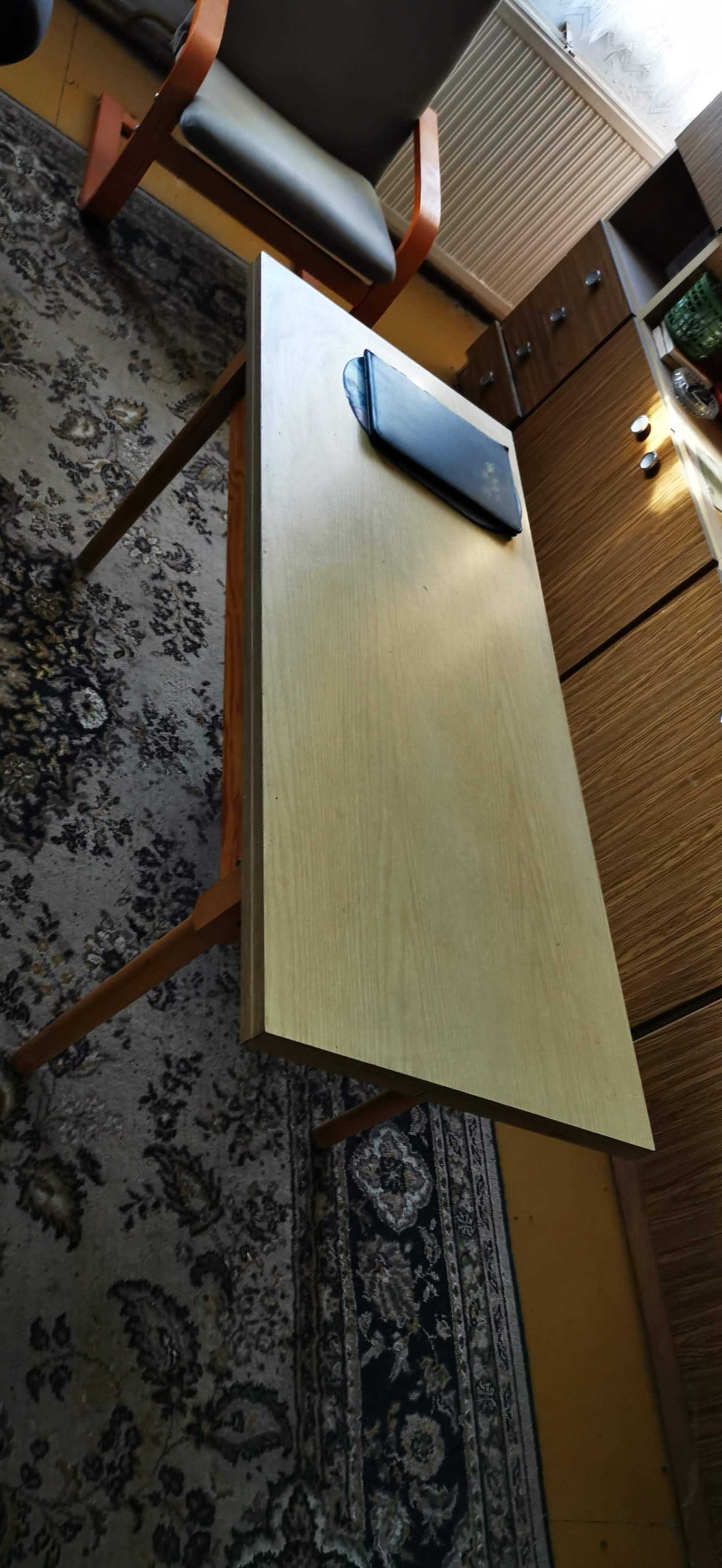 Komplet mebli do pokoju