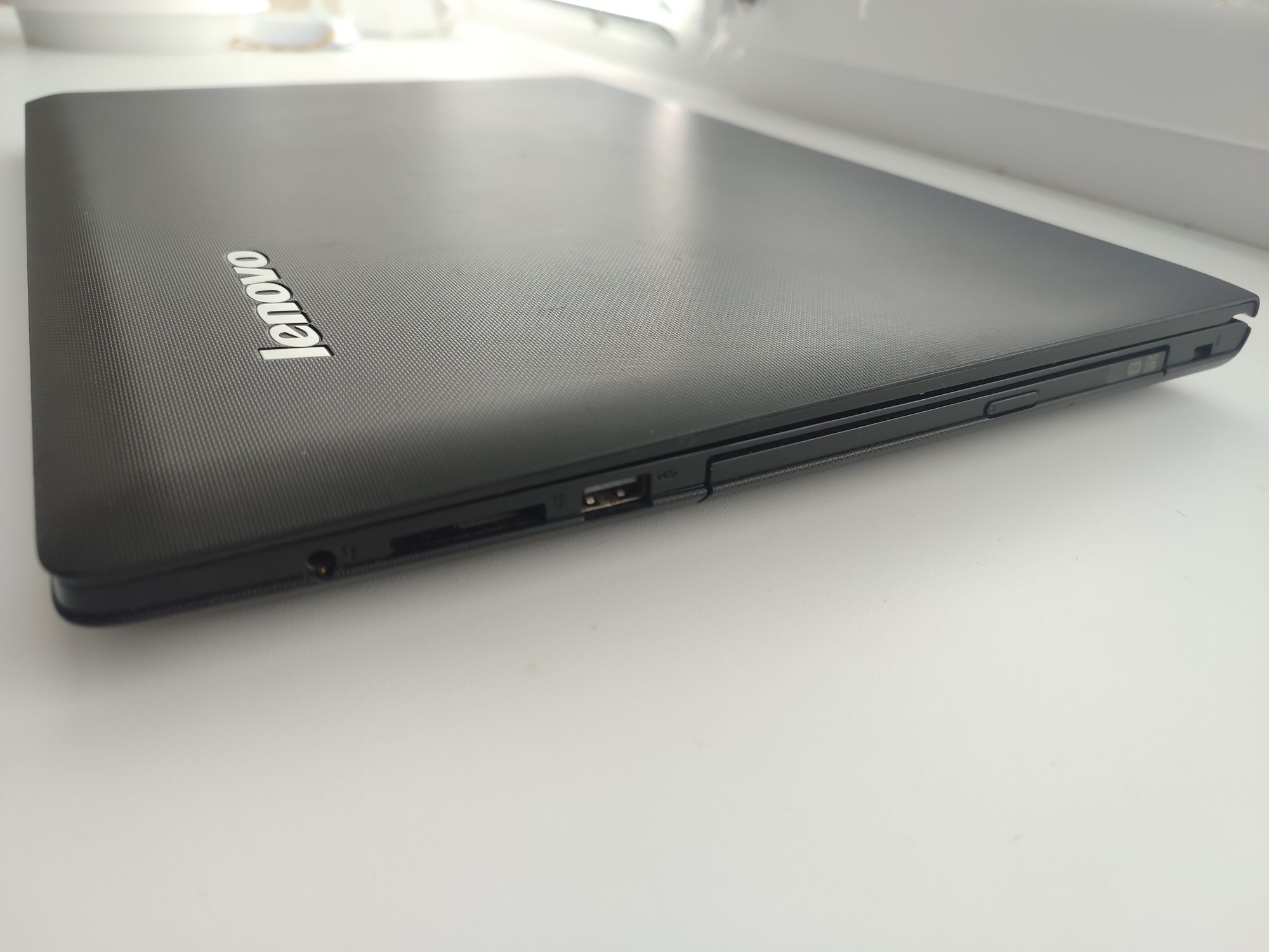 Ноутбук Lenovo G50-30 Intel Celeron N2840 / 8Gb Ram / 240 SSD / WebCam
