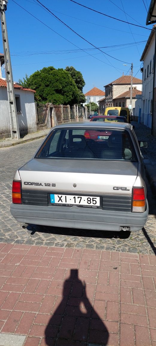 Carro Opel Corsa de 1991