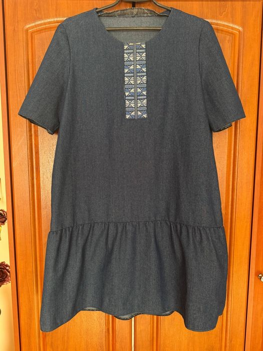 плаття джинсове з вищиванкою