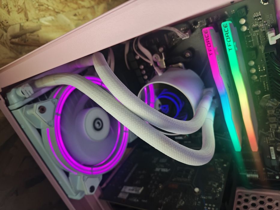 PC gamer cor de rosa water cooling