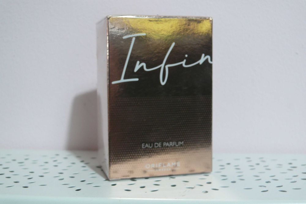 Eau de Parfum Infinita - Oriflame