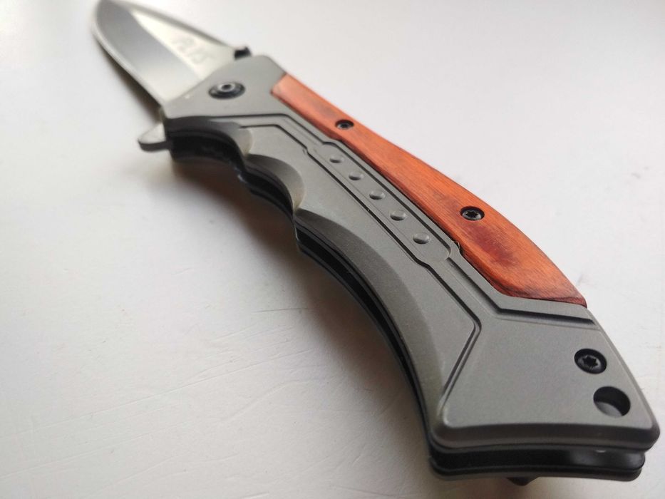 Ножик складной карманный