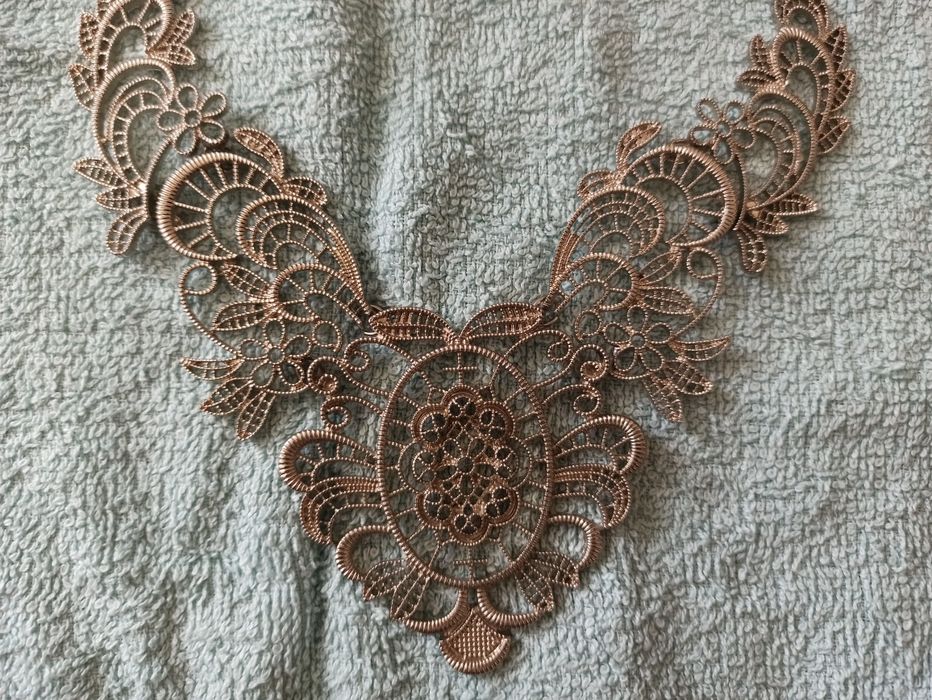 Naszyjnik ozdobny duży