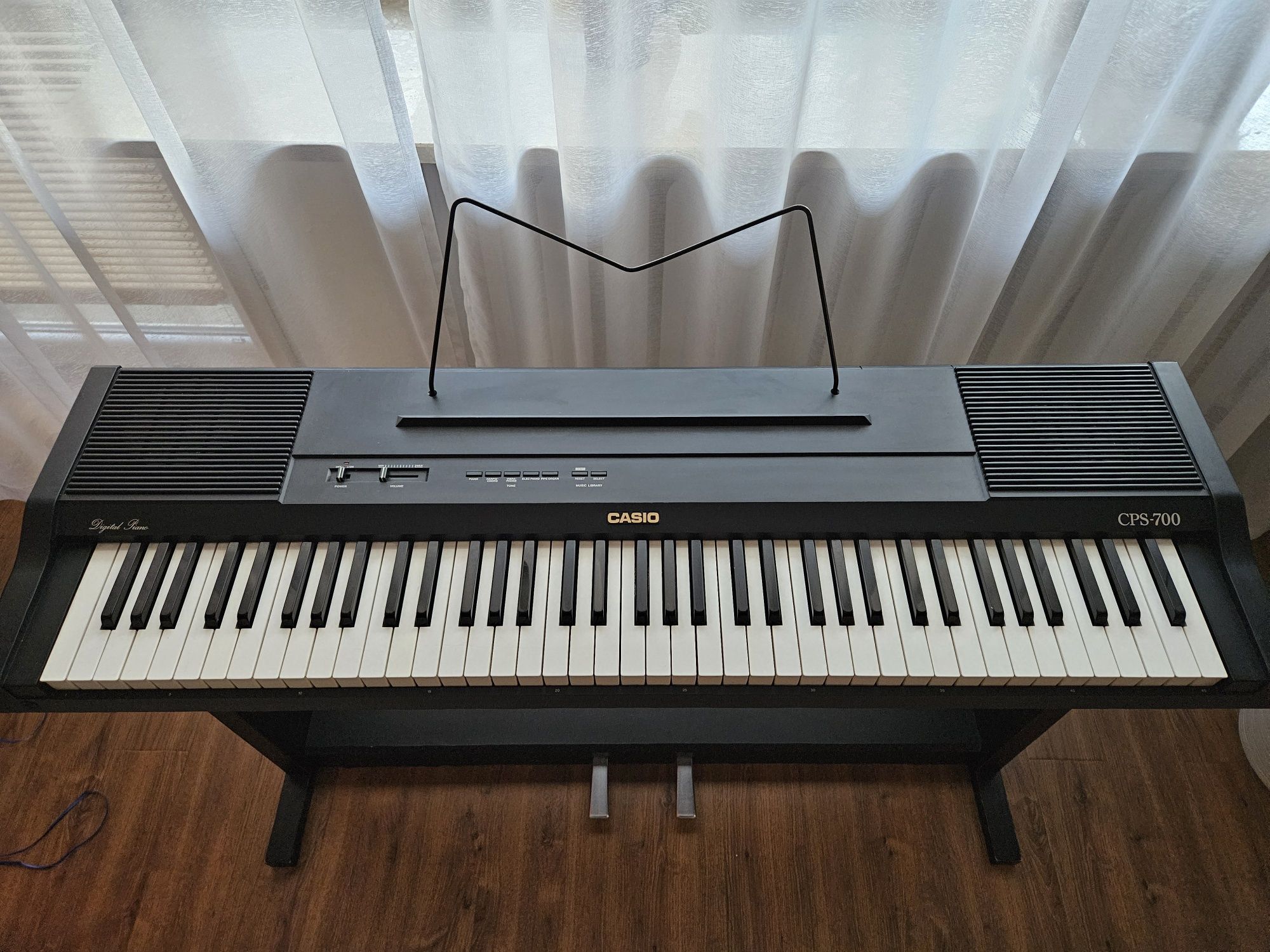 Pianino Casio CPS-700