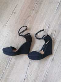 Buty na koturnie Stradivarius r. 36