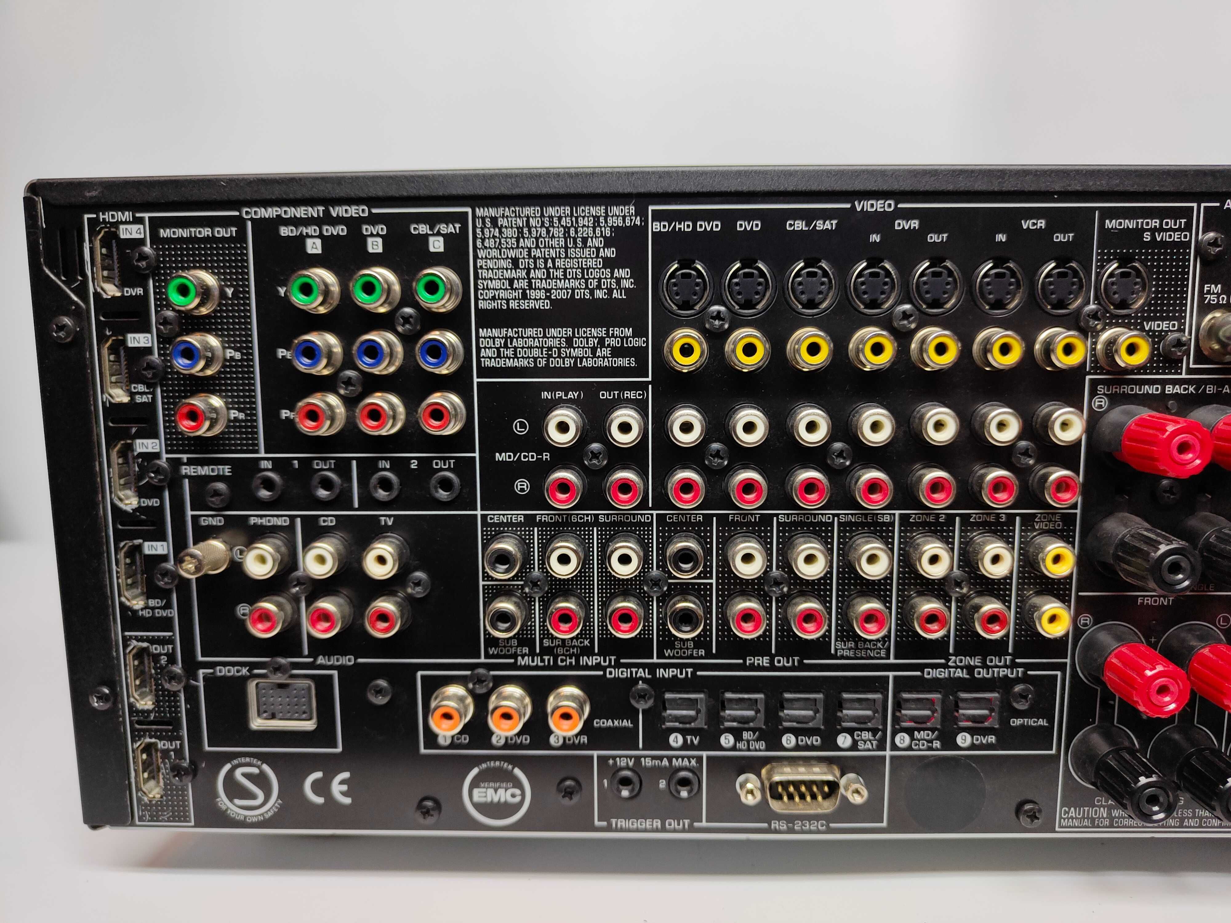 Amplituner YAMAHA RX-V3900