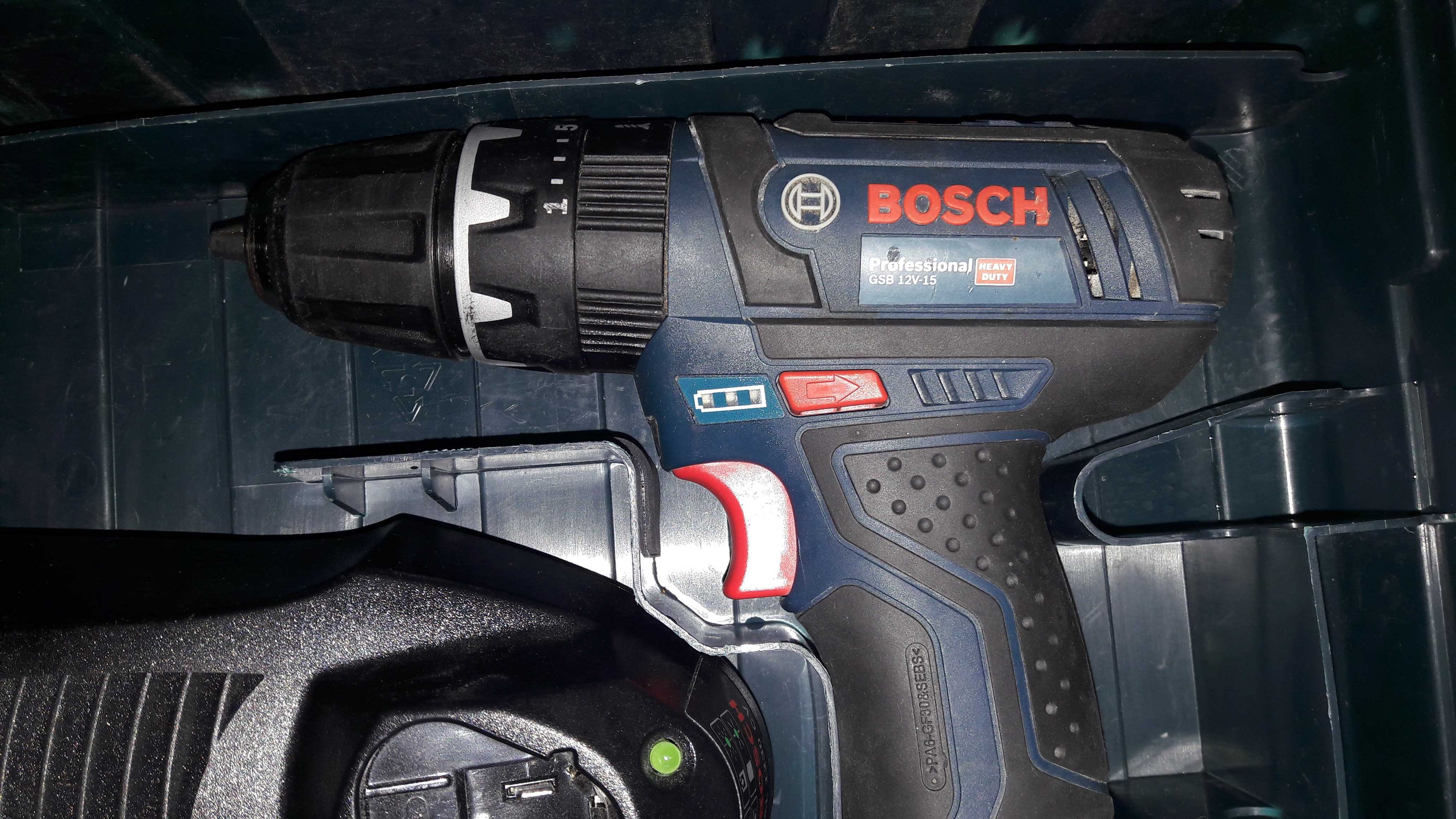 Bosch GSB 12v-15 wkrętarka udarowa