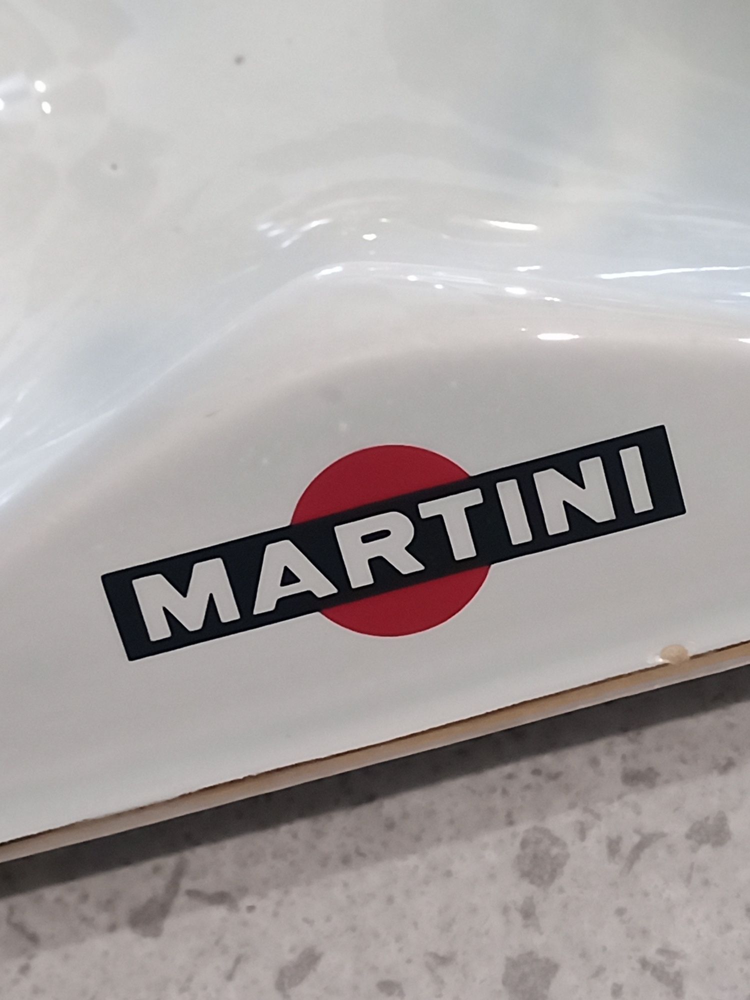 Cinzeiro antigo com publicidade da Martini - artigo colecionável