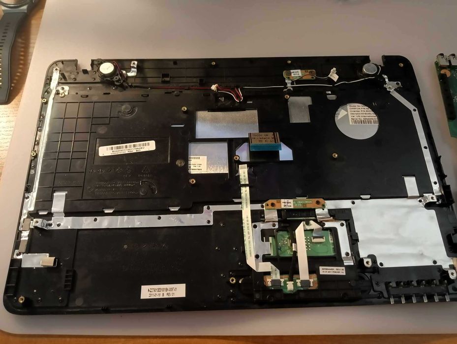 OBUDOWA GÓRNA palmrest toshiba satellite L650-1UN + klawiatura