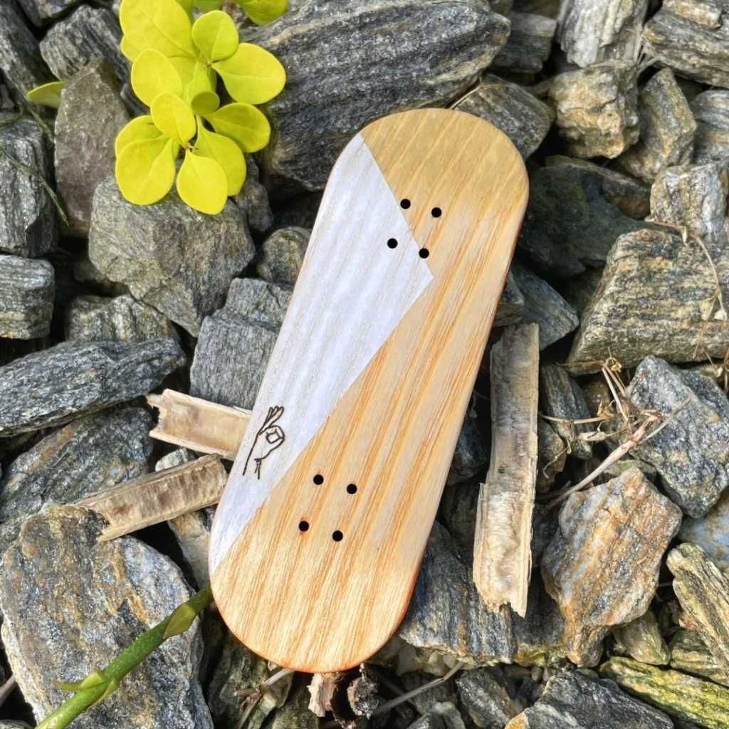 NOWY! FINGERBOARD Drewniany Bake Deck Tape PRO