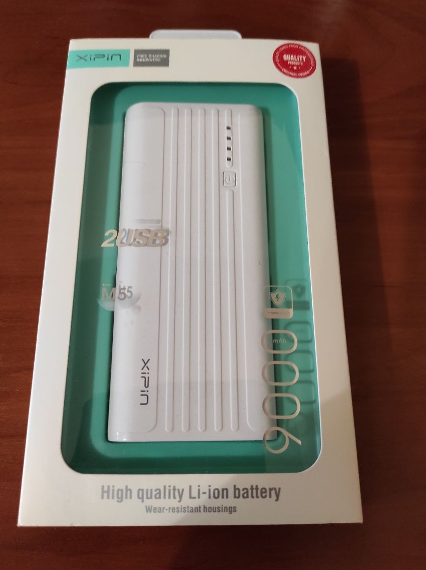 Повербанк Power bank з ліхтариком Xipin 9000mah