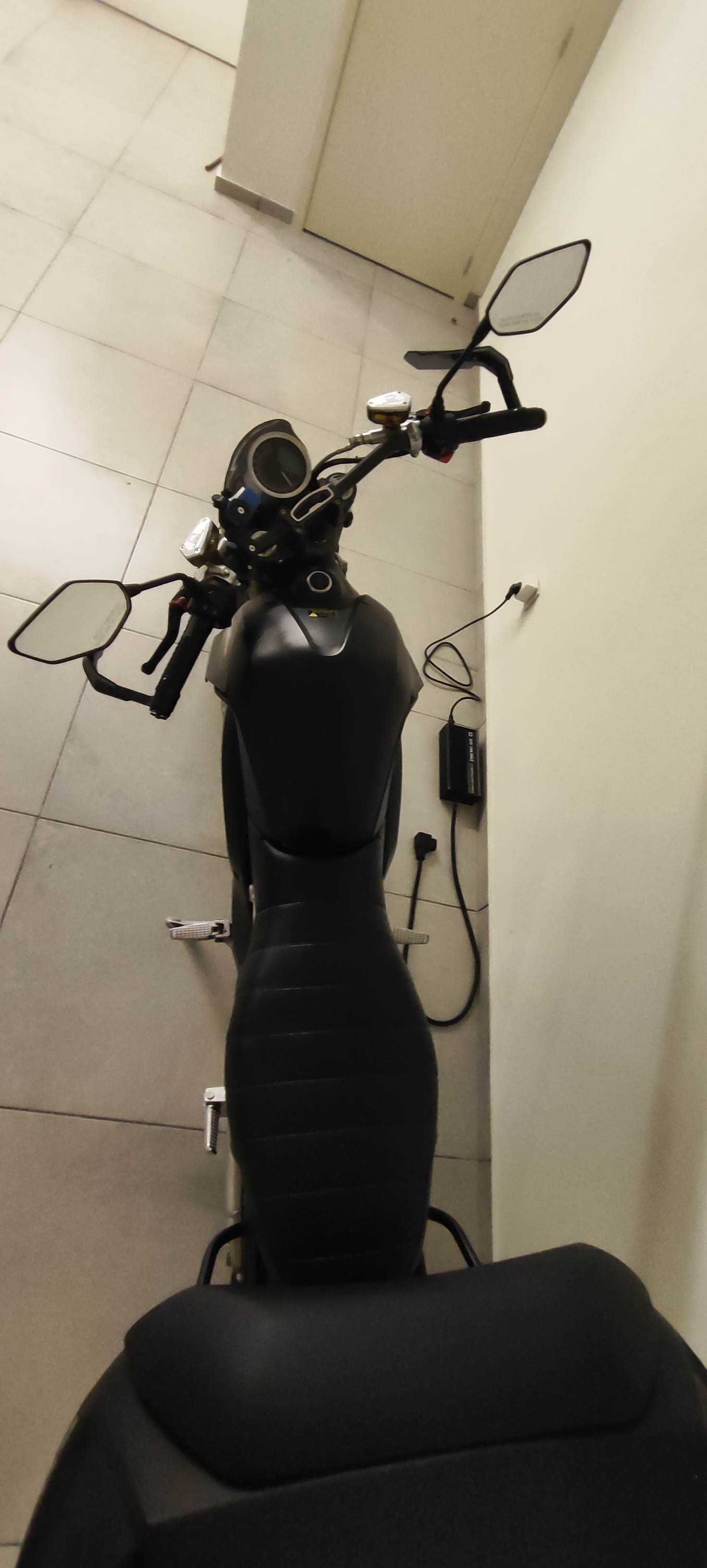 Super Soco TC Max
