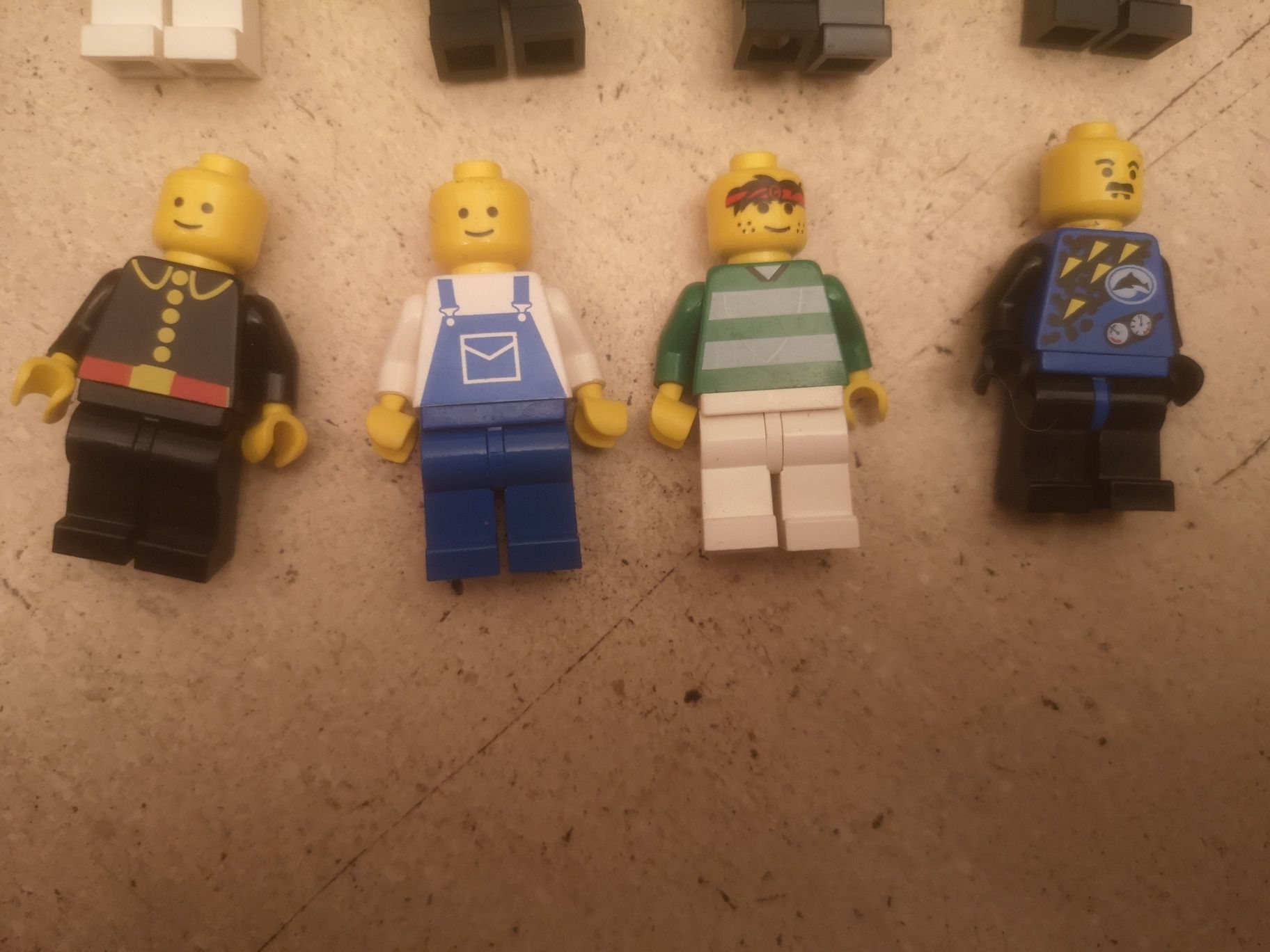 Conjunto Raro de Minifiguras LEGO (1989 a 2000)