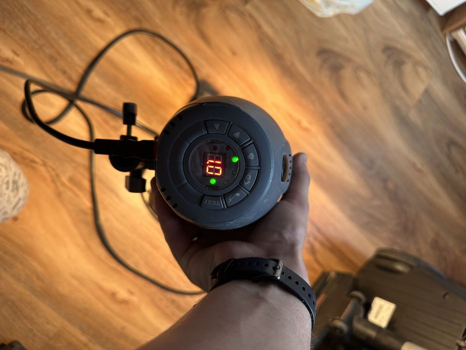 Вспишка Mircopro MQ-150S с рефлектором