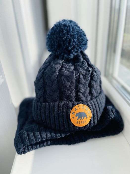 Зимова шапка і шарф-хомут для хлопчика 2 роки