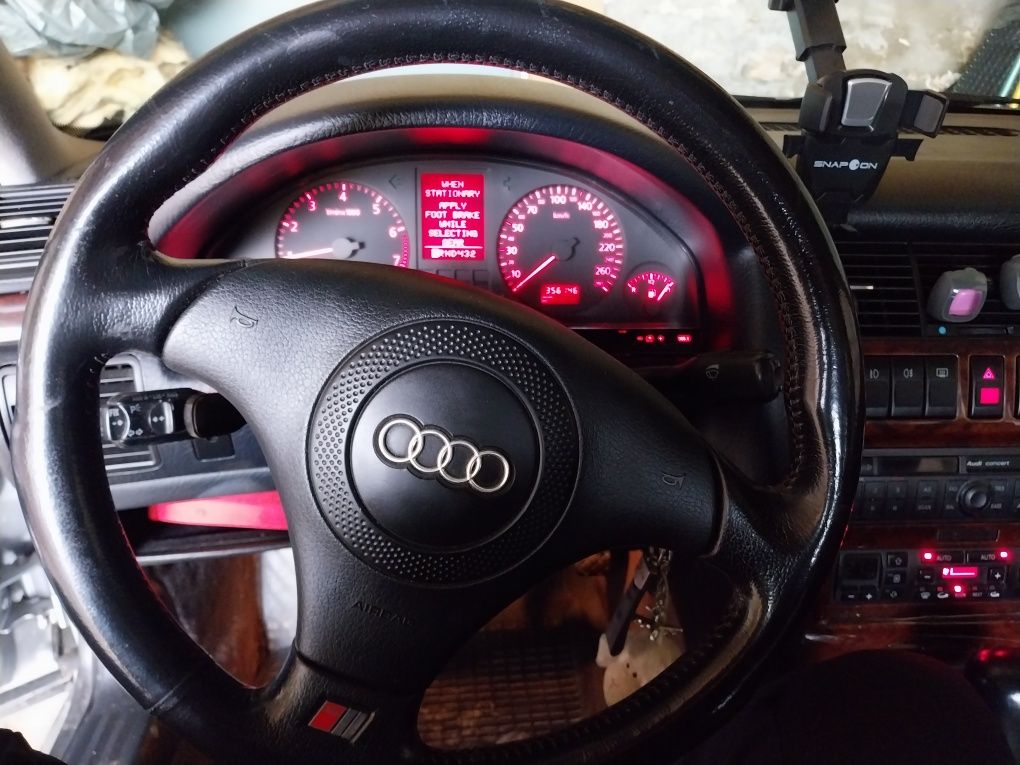 Audi A8/S8/D2  4.2 Quattro benzyna 1998r.doinwestowane