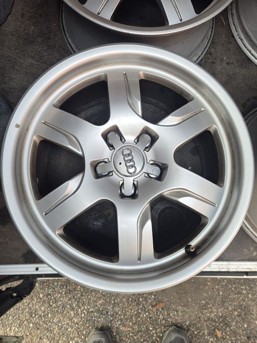 Felgi Oryginalne Audi 5x112 17"