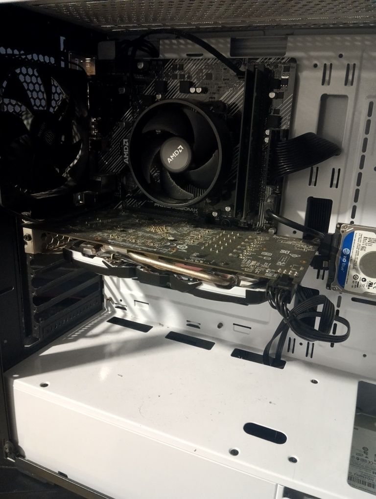 Pc Gamer com Ryzen 5 - Preço Negociável