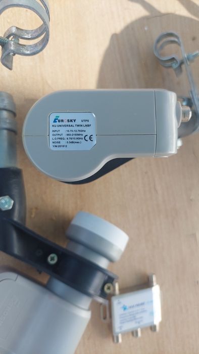 Продам супутниковий конвертер