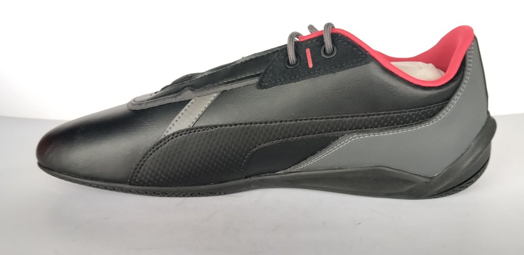 Sapatilhas Puma Ferrari (custa 105€ nas lojas)