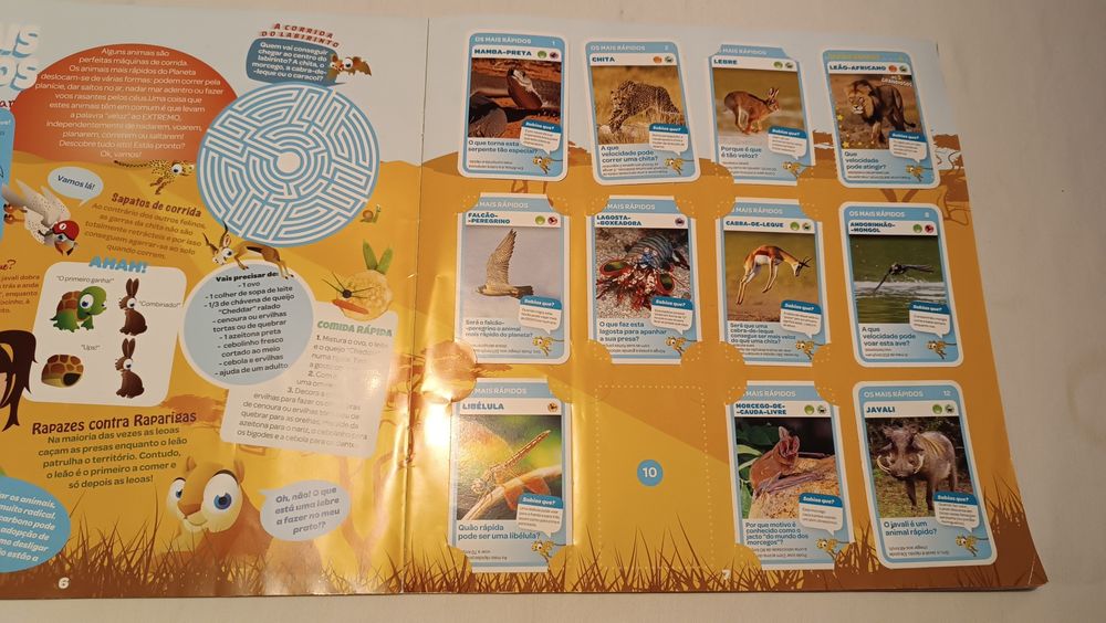 Caderneta Cromos Cartas. Super Animais. Pingo Doce