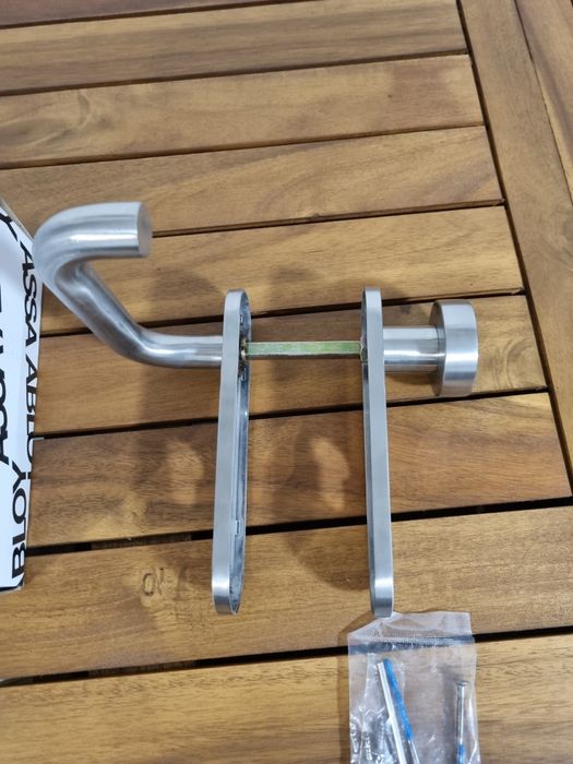 Gałko klamka Assa Abloy AHW700UKPZ/R prawa ppoż nierdzewna