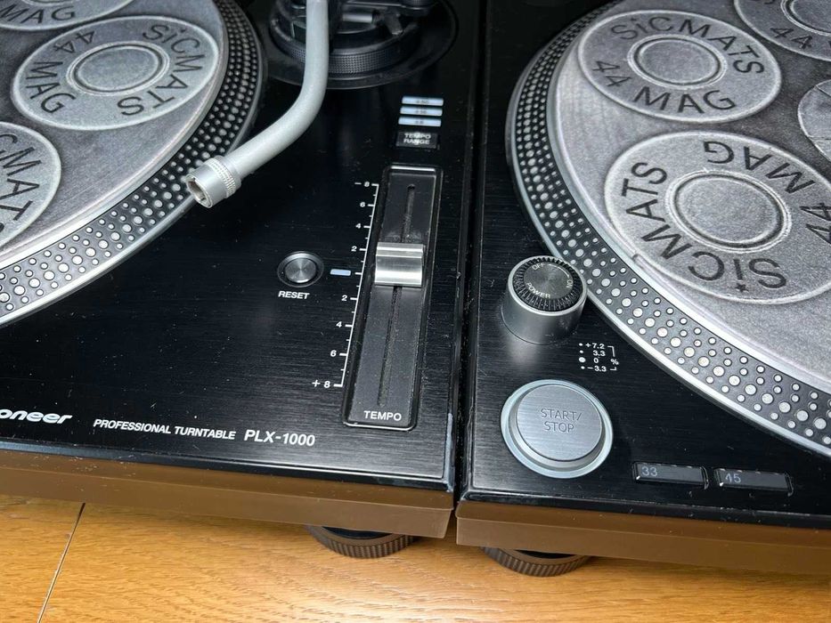 2 x Pioneer PLX1000 - DJ gramofon