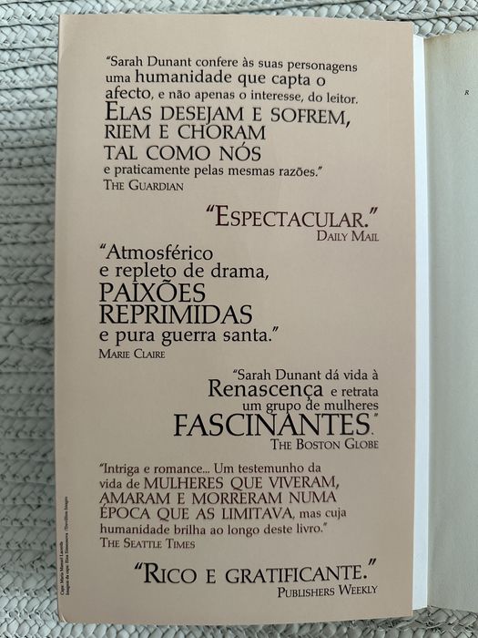 Livro “Corações Sagrados”