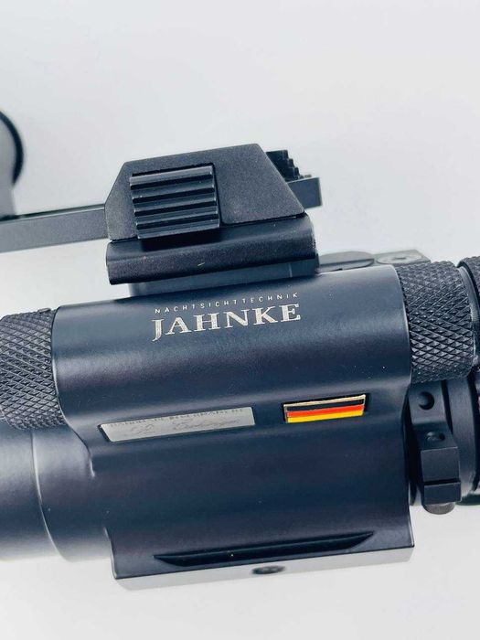 Прилад нічного бачення Jahnke DJ-8, зелений фосфор, Black