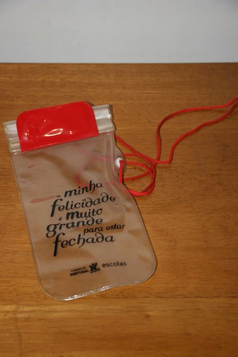 Capa Impermeável para Telemóvel