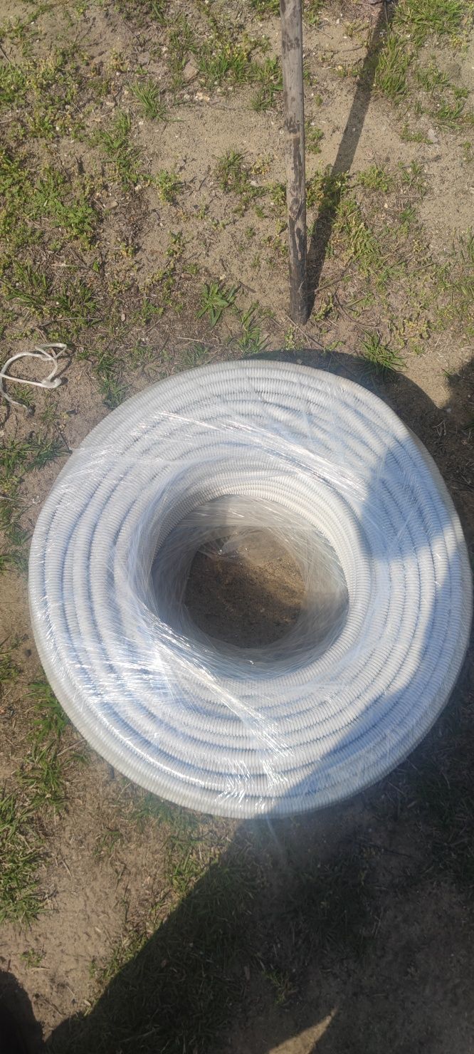 Kabel w peszlu 3G2,5  16 mm