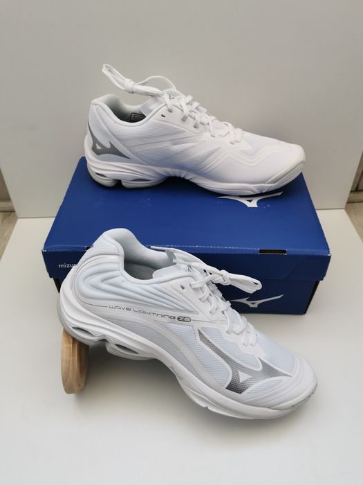 Mizuno Wave Lightning Z6 [41]