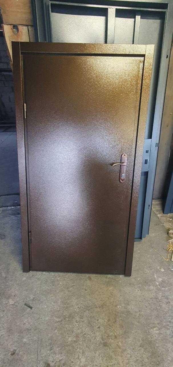 Входные технические двери, металлические двери, железная дверь