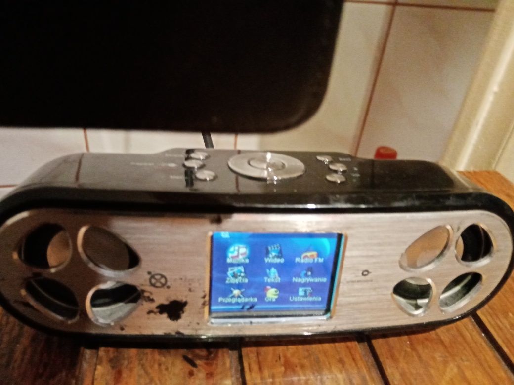 Radio, odtwarzacz CD, Wokmeny