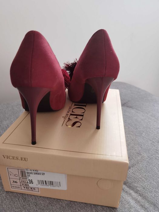 36 szpilki bordowe pompon wysokie wesele okazję super design sandały