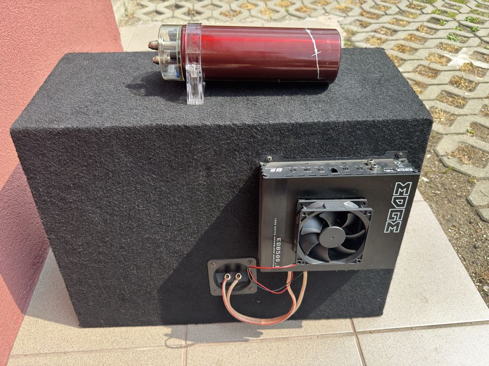 Subwoofer tuba wzmacniacz