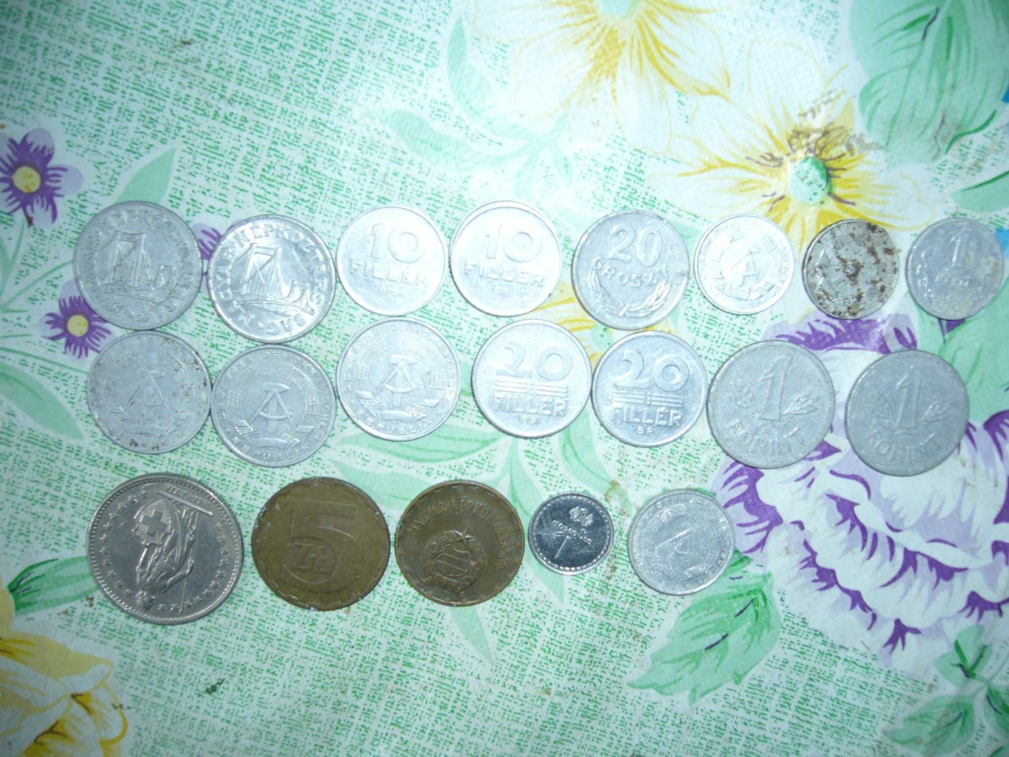 Монеты мира (Монголия. ГДР. Польша. Венгрия. Швейцария. Грузия).