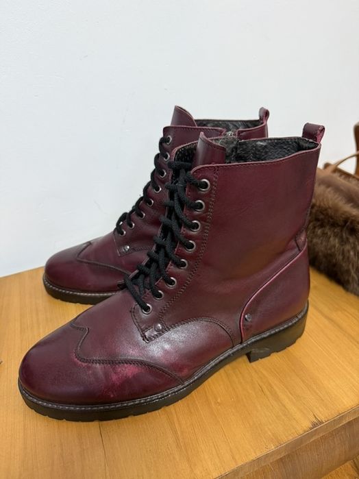 Шкіряні жіночі черевики, підошва Vibram. Розмір 42 (27,5 см).