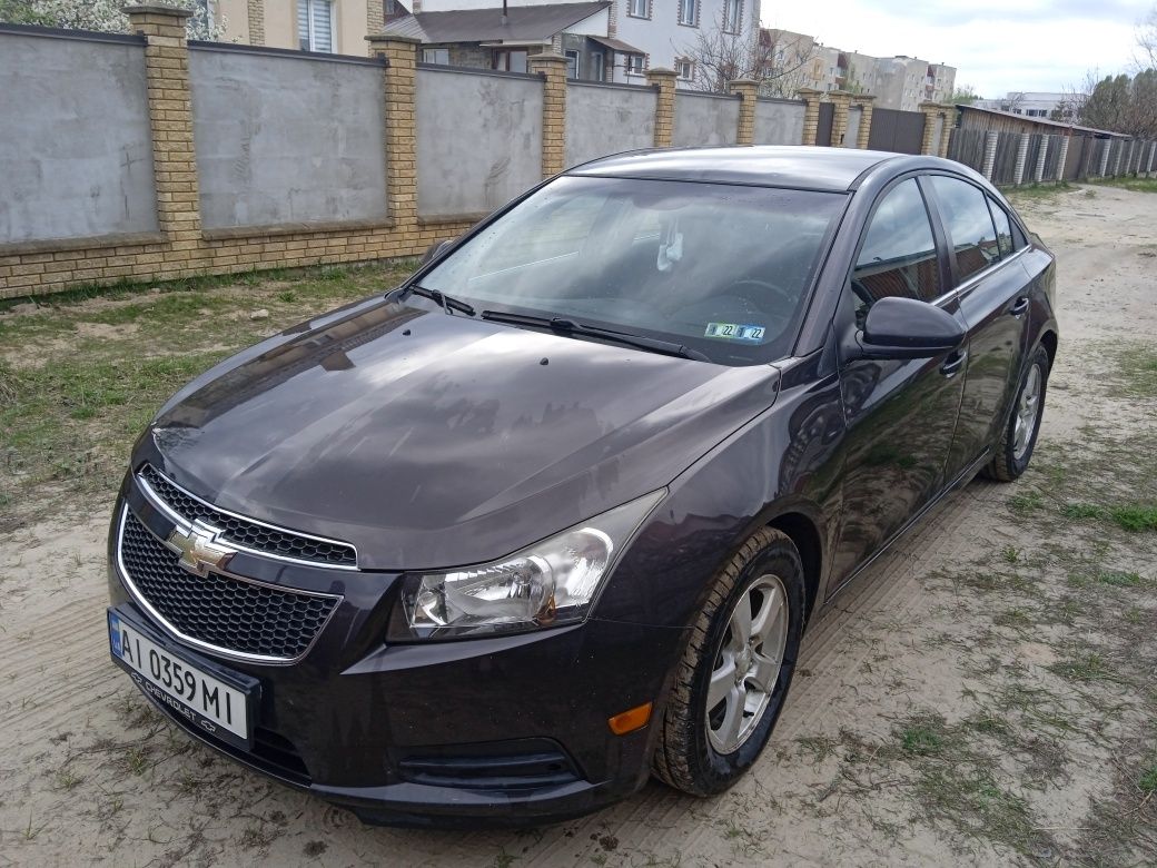 Продам Chevrolet Cruze 2014