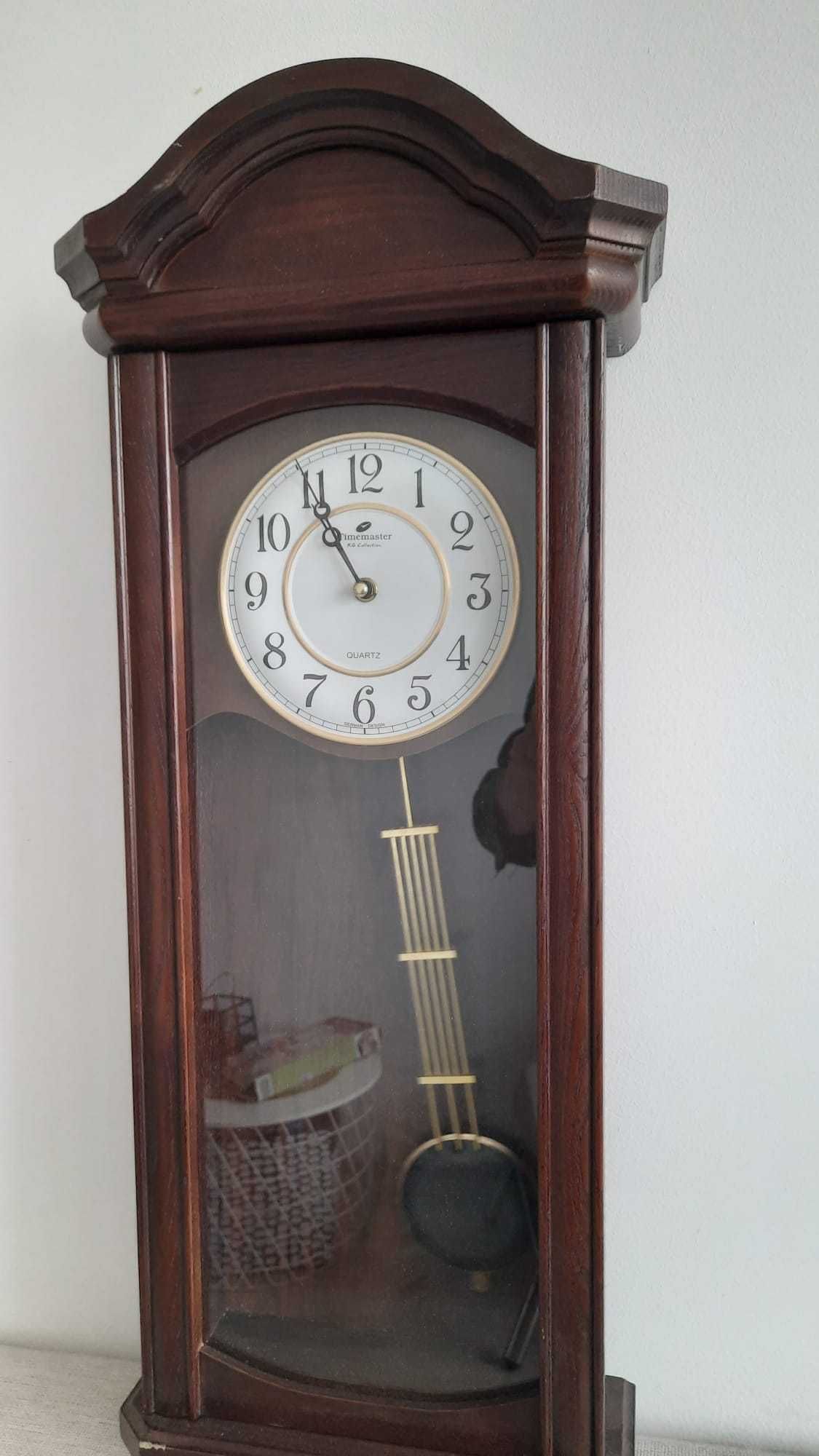 Zegar drewniany z kurantem