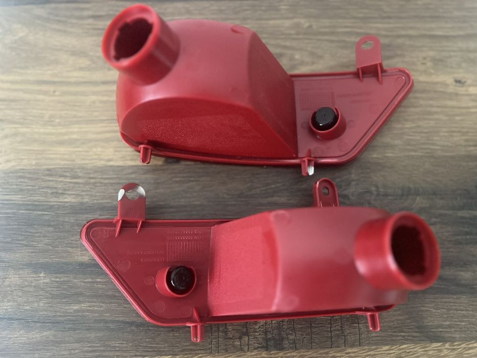 Туманка отражатель Пежо 3008 (задній бампер)