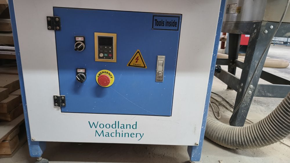 Продаємо щітковий шліфувальний верстат