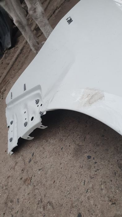 Продам крило БМВ i4 m40