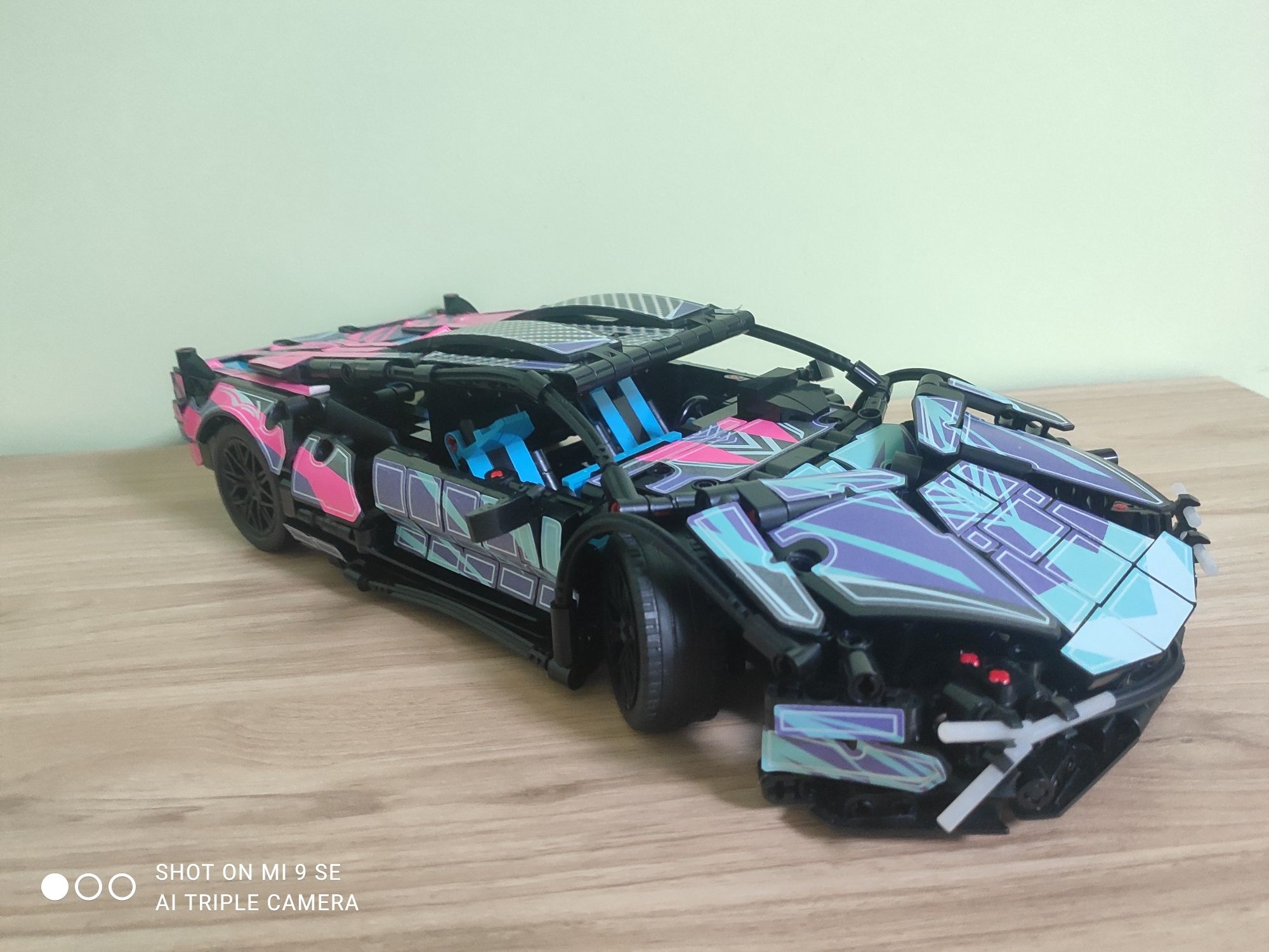 Лего машина Lamborghini Cyberpunk Car