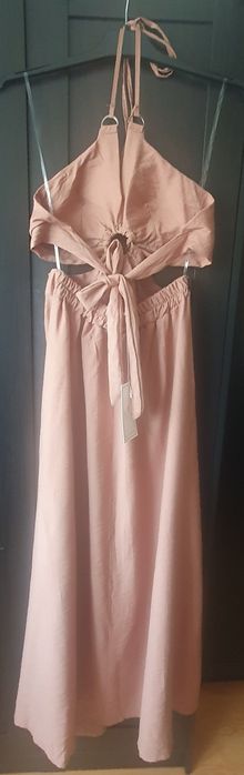 Vestido elegante, novo, com etiqueta