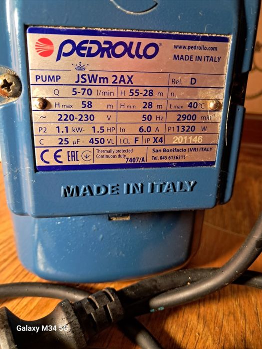 Продам насосную станцию Pedrollo JSWm 2AX.